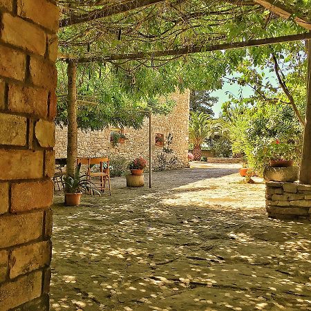 Agriturismo Furfullanu Villa Nurallào Exteriör bild