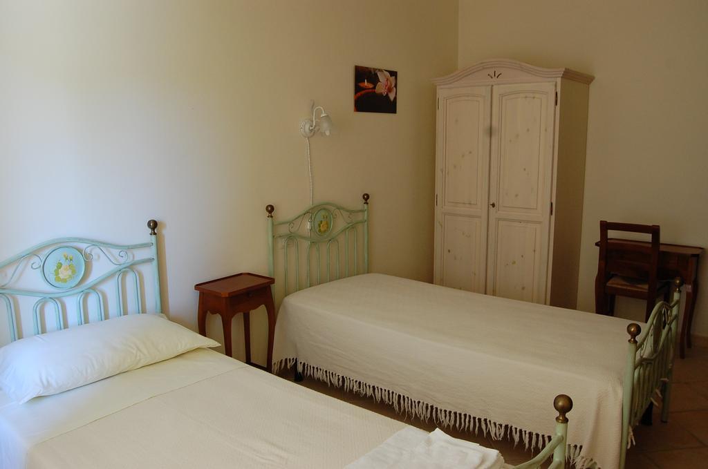 Agriturismo Furfullanu Villa Nurallào Exteriör bild